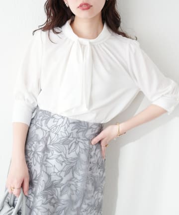 NICE CLAUP / OLIVE des OLIVE OUTLET(ナイスクラップ  / オリーブ デ オリーブ アウトレット) 【natural couture】袖口パールノット結び６分袖ブラウス