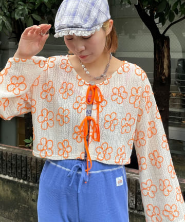 CIAOPANIC(チャオパニック) 【HELLO.SANFRANCISCO/ハローサンフランシスコ】2WAYフラワーシアー刺繍ボレロ