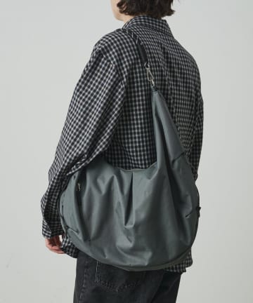 COLONY 2139(コロニー トゥーワンスリーナイン) 【UNISEX】撥水マルチハンドルラージバッグ