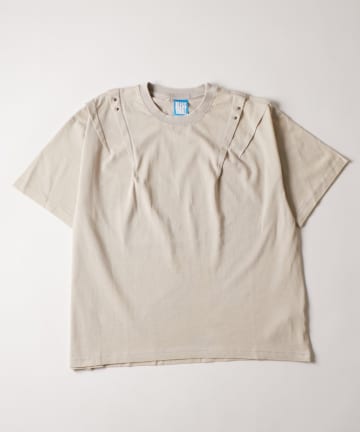 OUTLET(アウトレット) 【WHO'S WHO gallery】ESS YOU スタッズデザインTEE