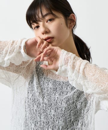 COLONY 2139(コロニー トゥーワンスリーナイン) 袖シャーリングレースTシャツ