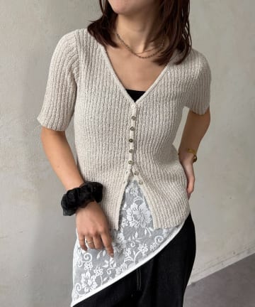 Thevon.(ゼヴォン) シアーリブGOLDボタン半袖カーディガン