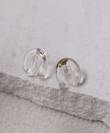 OUTLET(アウトレット) 【ear PAPILLONNER】のんのん樹脂ピアス
