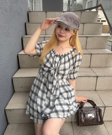 NICE CLAUP / OLIVE des OLIVE OUTLET(ナイスクラップ  / オリーブ デ オリーブ アウトレット) 【continuer】ビッグリボンチュニックブラウス