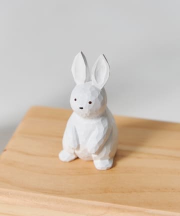 salut!(サリュ) 木彫りのうさぎオブジェ／お月見