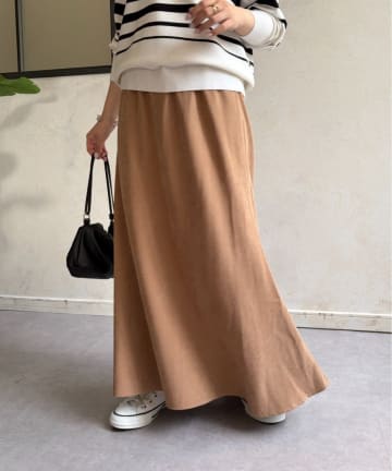 Jena　espace merveilleux(ジェナ　エスパスメルヴェイユ) ピーチスキンフレアスカート