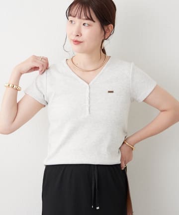 Remind me and forever(リマインドミーアンドフォーエバー) 【柔らかめなテレコ素材で伸縮性良好】ヘンリーVネックTシャツ