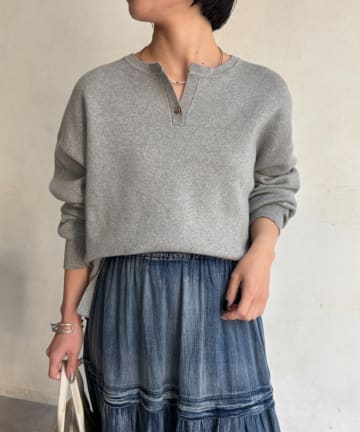 Jena　espace merveilleux(ジェナ　エスパスメルヴェイユ) Vネックコットンニット
