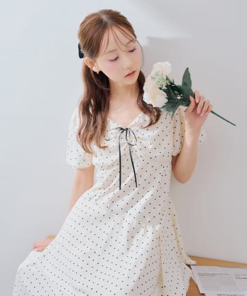 NICE CLAUP / OLIVE des OLIVE OUTLET(ナイスクラップ  / オリーブ デ オリーブ アウトレット) 【continuer】アシンメトリーフリルロングワンピース