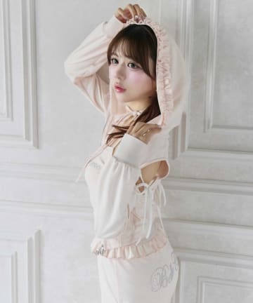Belle Charme(ベルシャルム) レディースのパーカー/アノラックの商品