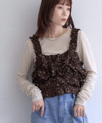 DISCOAT(ディスコート) 【WEB限定】花柄シャーリングビスチェ
