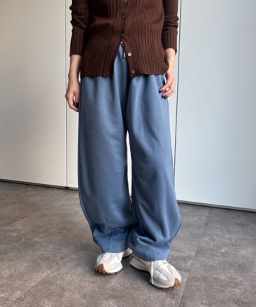 Jena　espace merveilleux(ジェナ　エスパスメルヴェイユ) 〈9/18インスタライブご紹介アイテム〉【PalinkA/パリンカ】ダンボールカーブパンツ