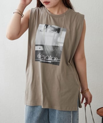 NICE CLAUP / OLIVE des OLIVE OUTLET(ナイスクラップ  / オリーブ デ オリーブ アウトレット) 【RMAF】フォト＆ロゴタックノースリカットソー