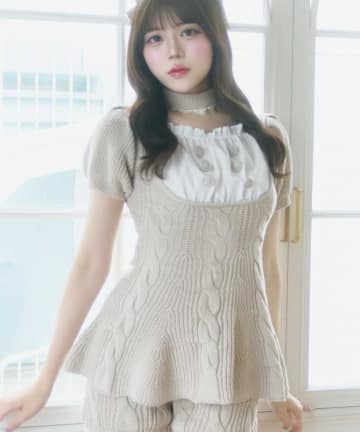 Belle Charme(ベルシャルム) Cable Knit Peplum Tops