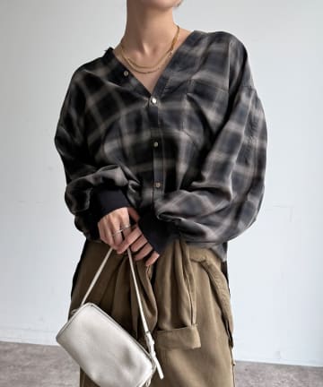 DOUDOU(ドゥドゥ) チェックVVシャツ