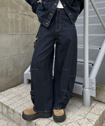 RAY CASSIN(レイカズン) 【8/20(木) 11時販売開始】バレルデザインデニムパンツ