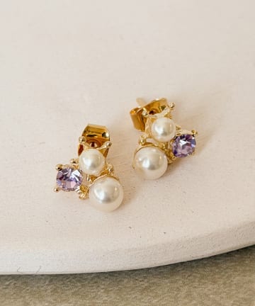 3COINS(スリーコインズ) ツインパールビジューピアス