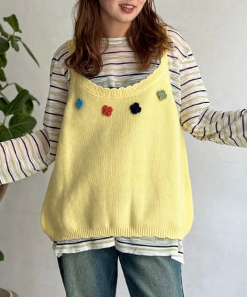 CPCM(シーピーシーエム) 花刺繍ニットベスト