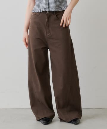 Kastane(カスタネ) 【2026AW/3サイズ展開/高身長サイズ/低身長サイズ】カーブバレルパンツ