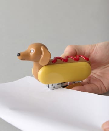 BIRTHDAY BAR(バースデイバー) Hot Dog Stapler ホットドッグステープラー ホチキス