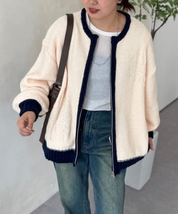 CPCM(シーピーシーエム) 同色花柄クルージップカーディガン