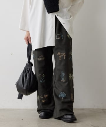 ear PAPILLONNER(イア パピヨネ) 冬の方眼刺しゅうパンツ【SUM1 STYLE（スミスタイル）】