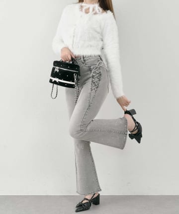 Belle Charme(ベルシャルム) 《動くたび煌めく裾ビジュー♡》Twinkle Flare Denim Pants