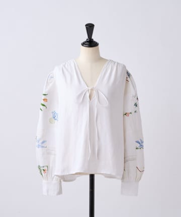 BEARDSLEY(ビアズリー) カラフル刺繍パッチワークブラウス《Maison Flore》