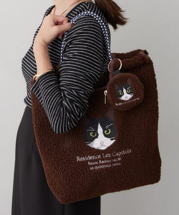 Remind me and forever(リマインドミーアンドフォーエバー) ボア刺繍コードトート
