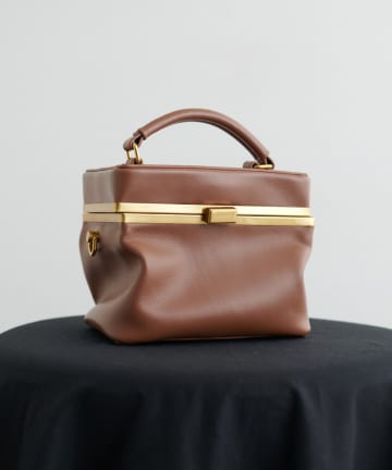 LARUTA(ラルータ) 【パルクロ・店舗限定】Adour／Catherine ソフトバニティバッグ