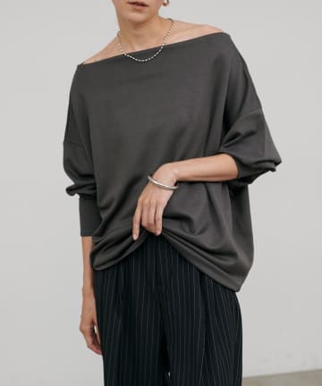 LARUTA(ラルータ) ドレープカットプルオーバー
