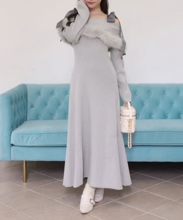 NICE CLAUP / OLIVE des OLIVE OUTLET(ナイスクラップ  / オリーブ デ オリーブ アウトレット) 【 one after another】オフショルファーニットワンピ