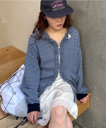 w closet(ダブルクローゼット) ボーダーフーディーニット
