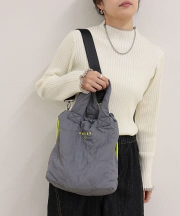FREDY & GLOSTER(フレディ アンド グロスター) SMILEYキルティング巾着トートバッグ