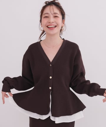 natural couture(ナチュラルクチュール) ふわ軽ペプラムカーディガン