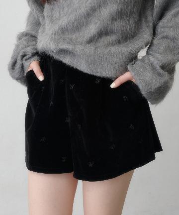 Kastane(カスタネ) 【11.6(金)18:00新色発売/無地&刺繍/セットアップ対応/2サイズ展開】ベルベットタックショートパンツ