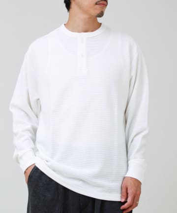 FREDY & GLOSTER(フレディ アンド グロスター) ワッフルヘンリーネックロンＴ
