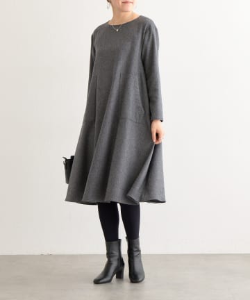 BEARDSLEY(ビアズリー) 《10/22(木)12:00予約開始予定》フラノテントワンピ