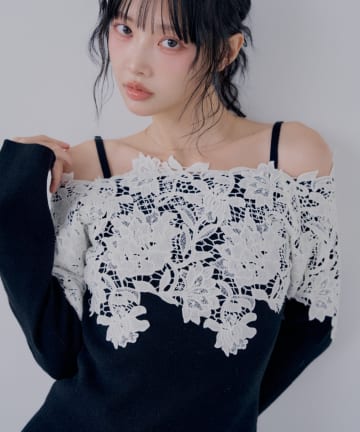 Chico(チコ) 【SALON by Chico】レースドッキングオフショルシャギーニット【10/15(木)0:00~1000円OFF&ノベルティフェアがスタート】