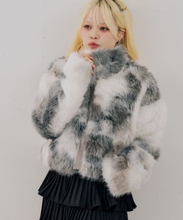 NICE CLAUP / OLIVE des OLIVE OUTLET(ナイスクラップ  / オリーブ デ オリーブ アウトレット) 【ANOTHER BRANCH】フェイクファーブルゾン