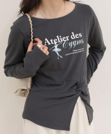 FREDY & GLOSTER(フレディ アンド グロスター) ツイストデザインballetロンTシャツ