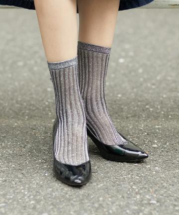 ラメリブソックス