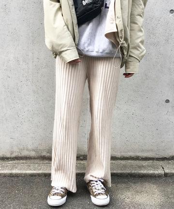 リブパンツ
