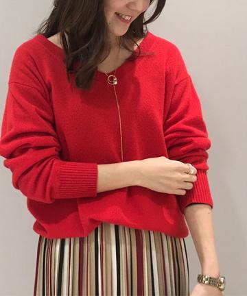 カシミヤVネックニット