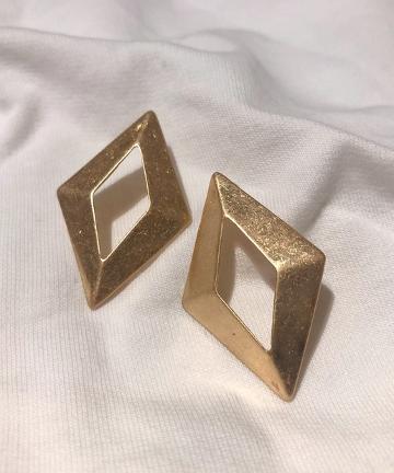 ダブルトライアングルピアス