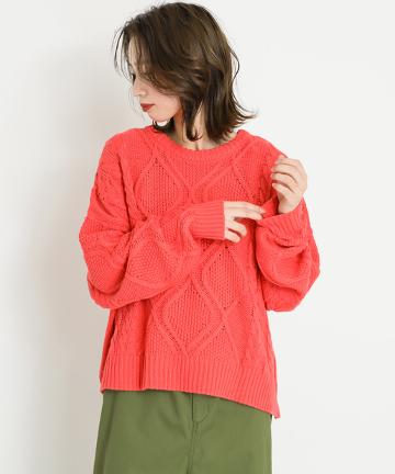ケーブル編みビッグシルエットコットンニット