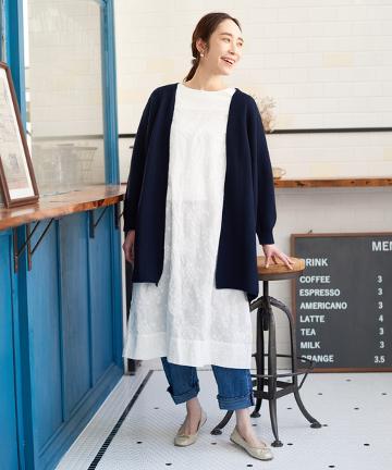 ランダム小花刺繍ワンピース