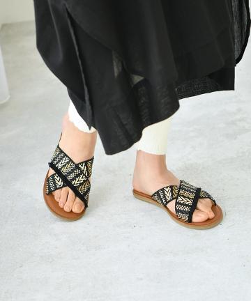 刺繍メッシュサンダル
