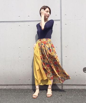 アシンメトリーパネルスカート