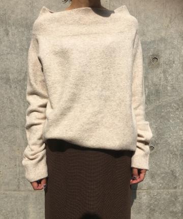 キャメル混オフタートルKn